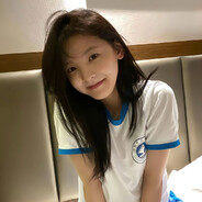 章楉楠爱吃西兰花