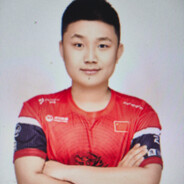 不会游戏的小华