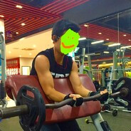 老年拄拐幻想打职业