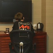 19岁中单想吃锅贴