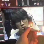 侧脸有点像Wu世勋