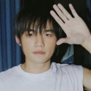 走过安安静静的石板路