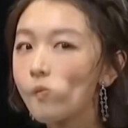 桃花依旧笑嘻嘻