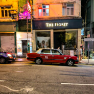 打架少个人舔包多只手