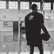 淋着雨也等不到