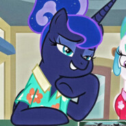 和碧琪在苹果园斗地主