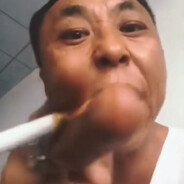 让你飞了吗，滚出去