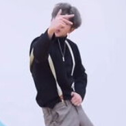 NBA最强传说と唱跳の飞禽！徐坤菜一郎です