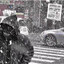 淋着雨