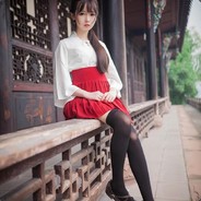 黑丝美腿李易峰