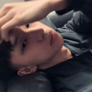 兄弟我还在想她