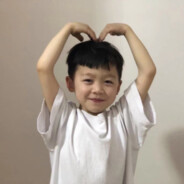 比基尼海滩痞老板