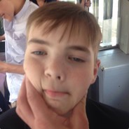 СУЧКА ХОЧЕТ СРАТЬ