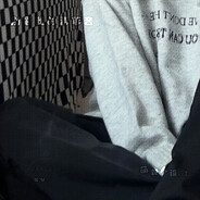 天空灰的像哭过