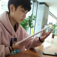 卓尔不凡云小尘