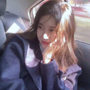 100岁坐轮椅看老太太跳