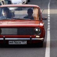 .....>>>.....<<<.....