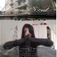 look1s.在小溪里