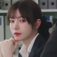 她说是二战炸黑的