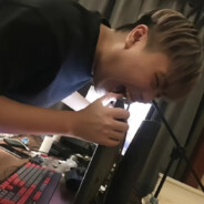 爱情公寓爆头王眼镜蛇