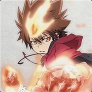 眉头一皱 队友身后