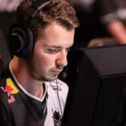 一枪一个二次元