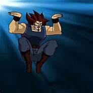 龙卷风摧毁停车场