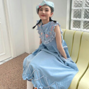 妲己把茶倒你嘴里