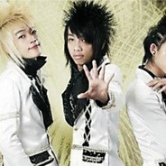 牙套妹奈何美色