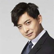 爱抢小孩辣条吃