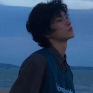 忽惊春到小桃枝