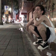 小猪爱喝可乐桶