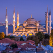 T ürkiye'de bekleyeceğim.