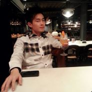 .X君