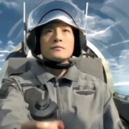 她说话有股孩子气