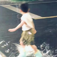 想变成小电这样就能充进姐姐的哨兵里了