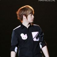 大概不是小学生