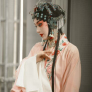 你的枪管怎么一股腥味？偷打了一梭子？