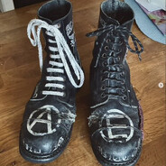 原来她那么爱笑