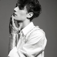 当然是选择原谅她