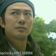 头上有块布，又富又恐怖！