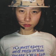 枝上桃李，似雨纷纷