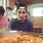 一直躺地板好冷阿