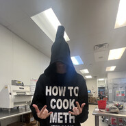 Em0