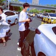 阳关灿灿大男孩