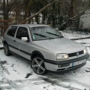 Čħŋãļŋ  (̲̅ζ(̲̅o̲̅)(̲̅ζ