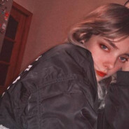 月亮总是冷冰冰.