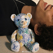 油桶笑脸人有好感