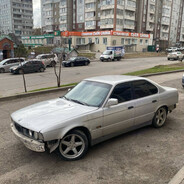BMW E34 525I