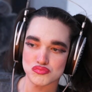 บ่าววีไวโอเล็ต